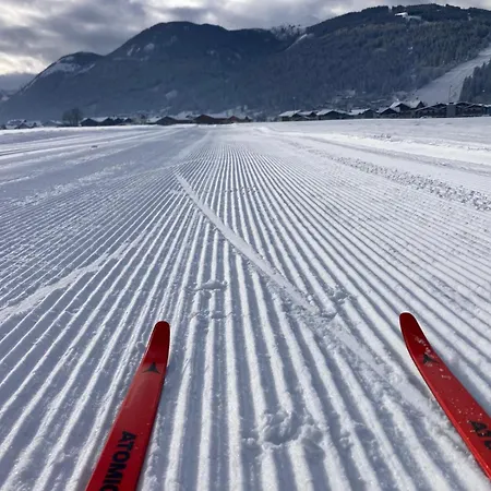 Mountainview Appartement Mit Balkon Und Carport Флахау