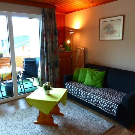 Mountainview Appartement Mit Balkon Und Carport Апартаменты Флахау