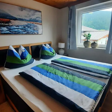 Mountainview Mit Balkon Und Carport فلاخاو