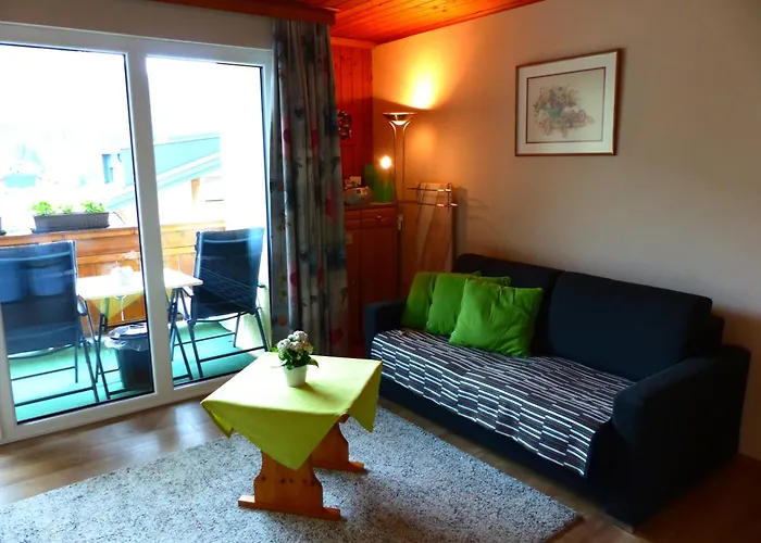 Mountainview Mit Balkon Und Carport Appartement Flachau