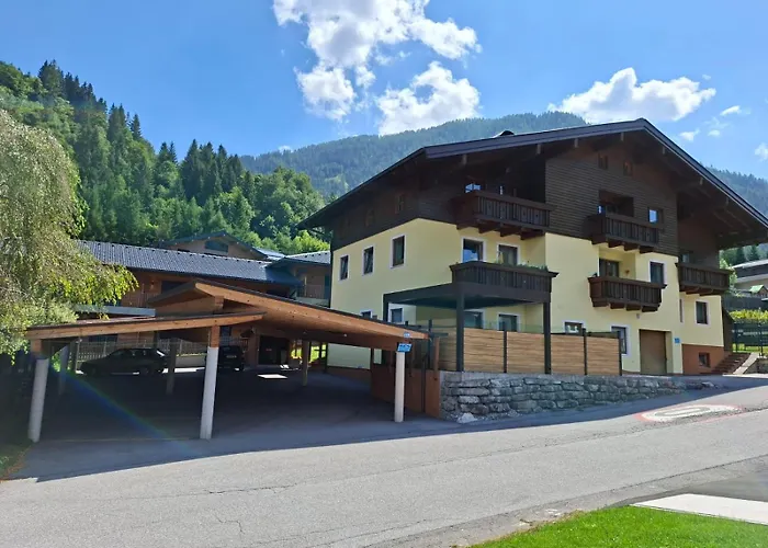 Appartement Mountainview Mit Balkon Und Carport